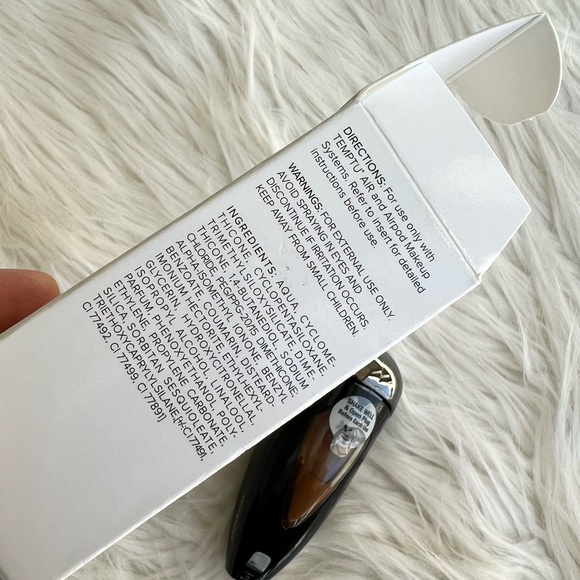 Temptu AirPod foundation in color 17 Java - Picture 2 of 8